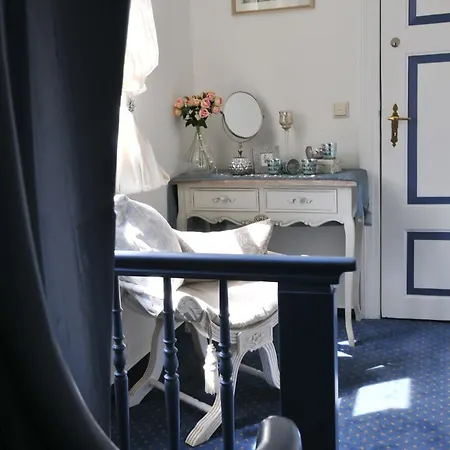 Pensión Altstadt Mönch In Lage Direkt In Der Altstadt Incl Frühstück