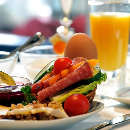 Pensión Altstadt Mönch In Lage Direkt In Der Altstadt Incl Frühstück 4*
